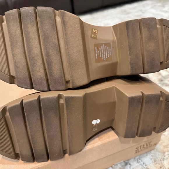 Steve Madden Suede Hatcher Bootie - Picture 12 of 13